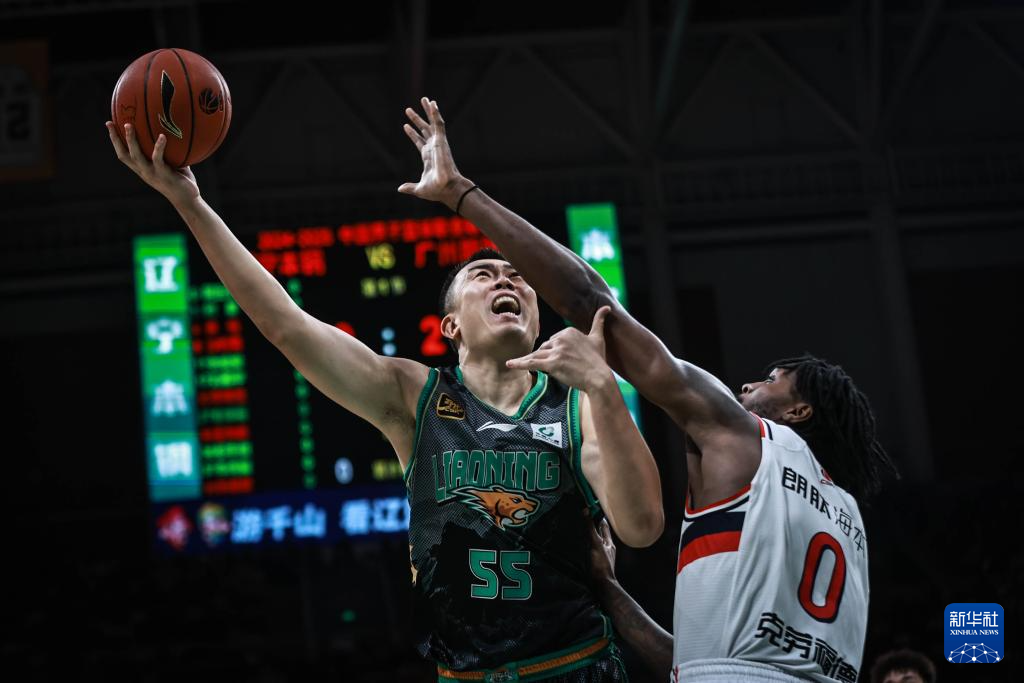 包含今晨辽宁本钢调整名单以备德国杯;状态回暖环节打磨;悬念犹存;训练强度明显提升的词条 包含今晨辽宁本钢调整名单以备德国杯;状态回暖环节打磨;悬念犹存;训练强度明显提升的词条